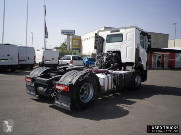 جرار Renault