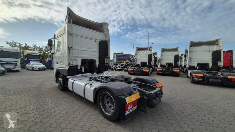 جرار DAF XF  FT LOW DECK 4X2
