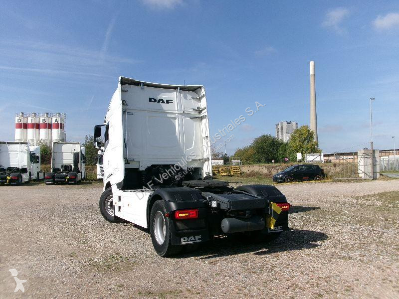 جرار DAF XG  FT 4X2