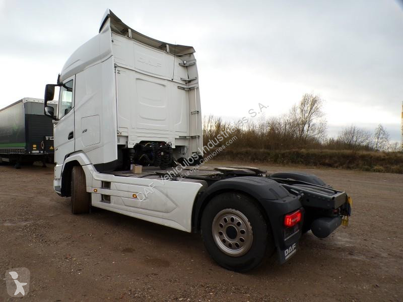 جرار DAF XG  FT 4X2