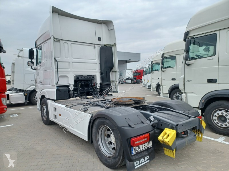 جرار DAF XF  FT 4X2