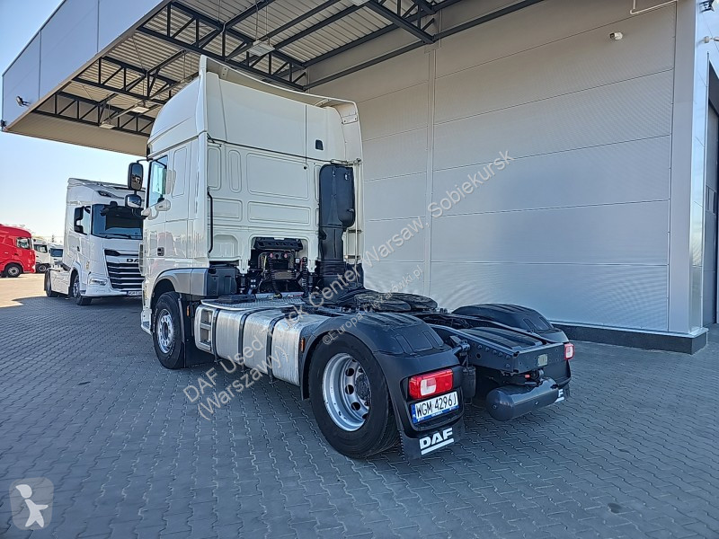 جرار DAF XF  FT 4X2