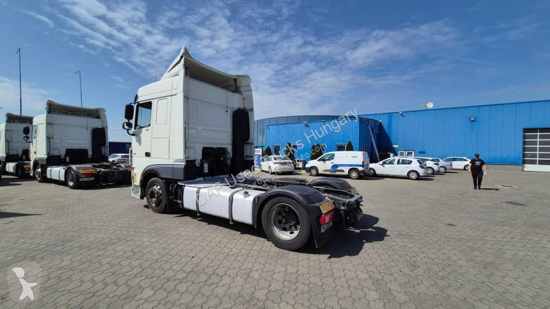 جرار DAF XF  FT LOW DECK 4X2