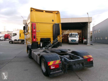 Влекач DAF