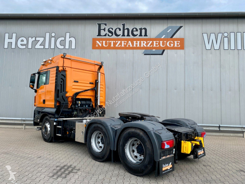 Trattore Stradale MAN 33.580 6x4...