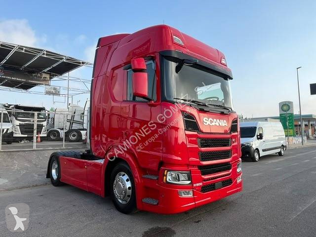 جرار Scania