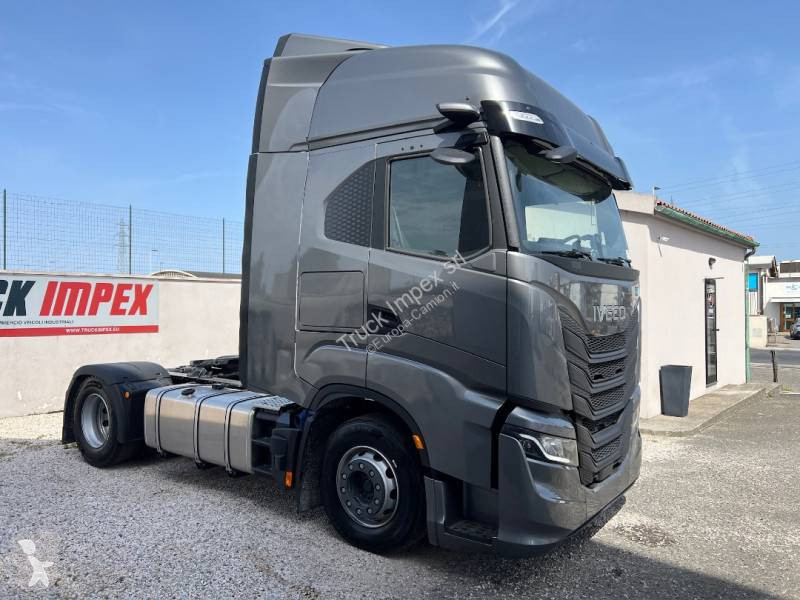 جرار Iveco