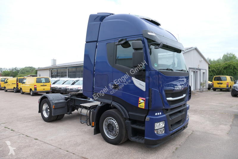 جرار Iveco Stralis AS 440S48 TP KLIMA