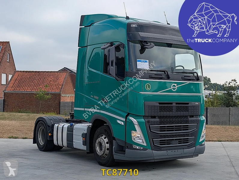 جرار Volvo 500
