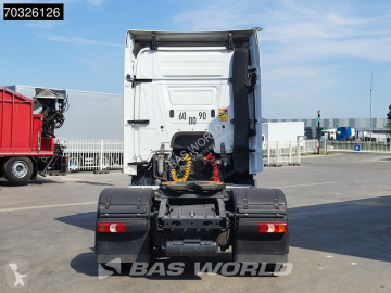 Traktor Mercedes