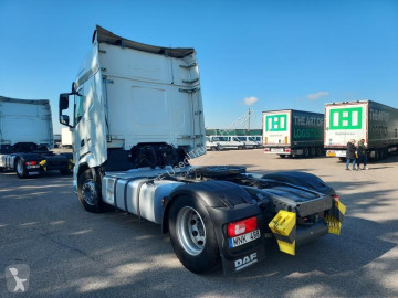 Влекач DAF