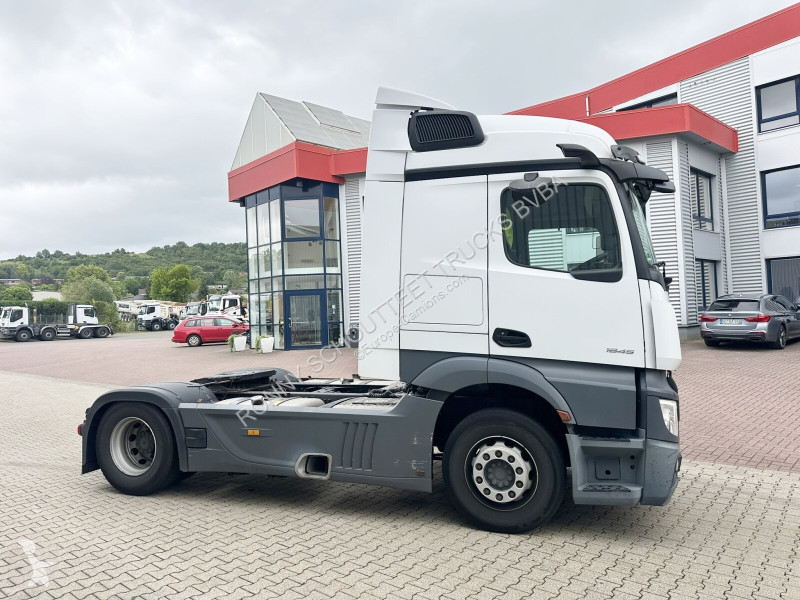 جرار Mercedes Actros 1845 LS 4x2 Actros 1845 LS...