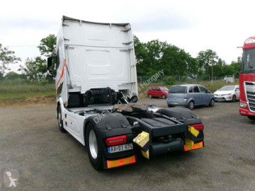 Влекач DAF