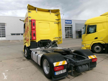Влекач DAF
