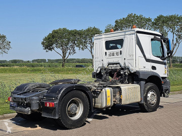 Mercedes tractor unit