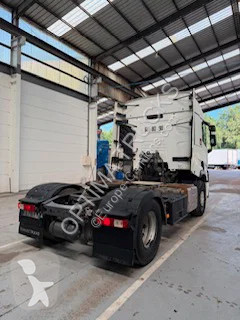جرار Renault T480