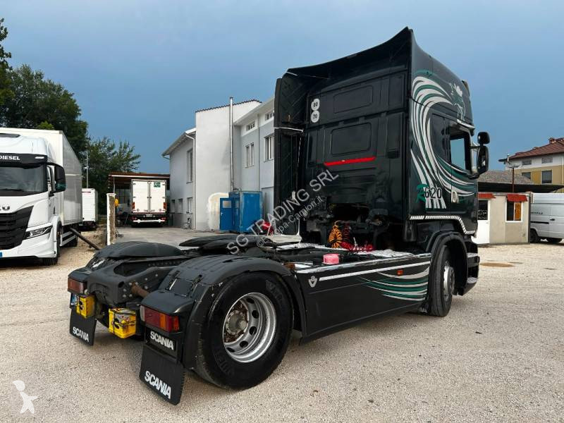 جرار Scania