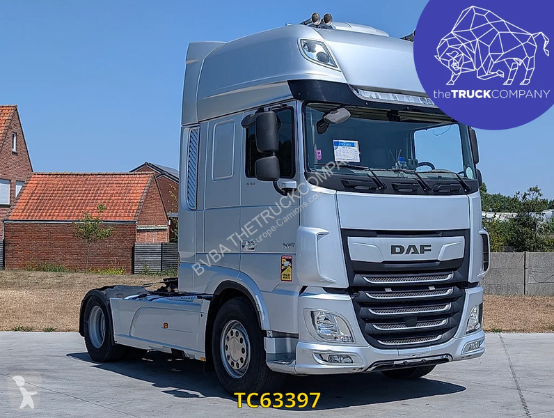 جرار DAF 530
