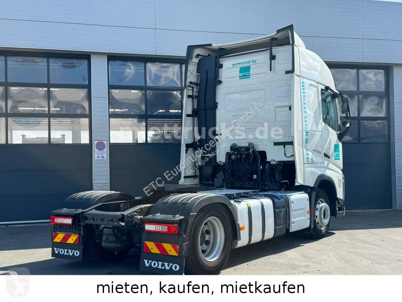 Ťahač Volvo 500 Globe Mietkauf 1525 Euro mtl.