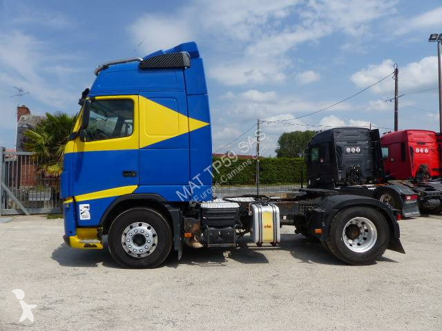Cap tractor Volvo