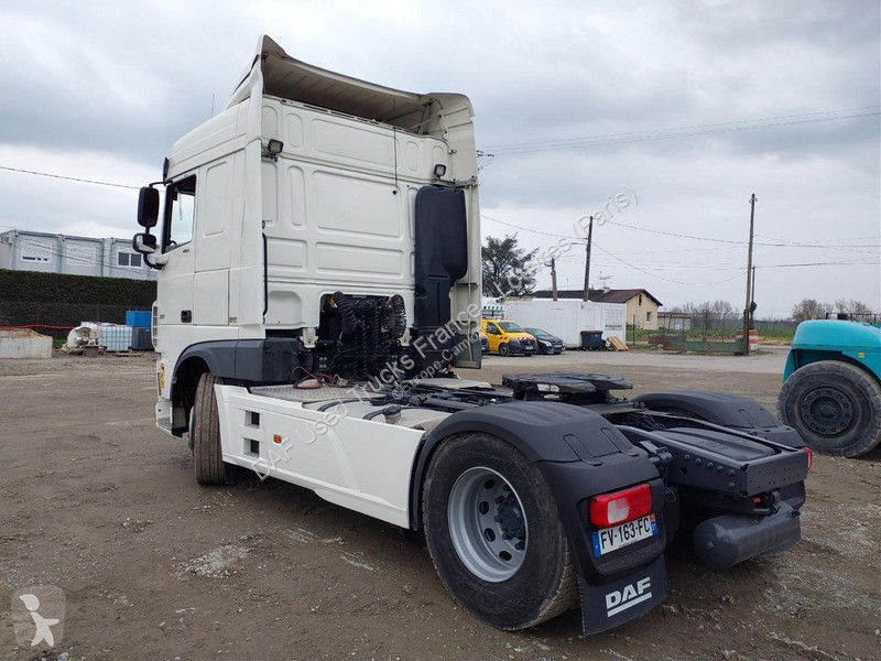 جرار DAF XF  FT 4X2