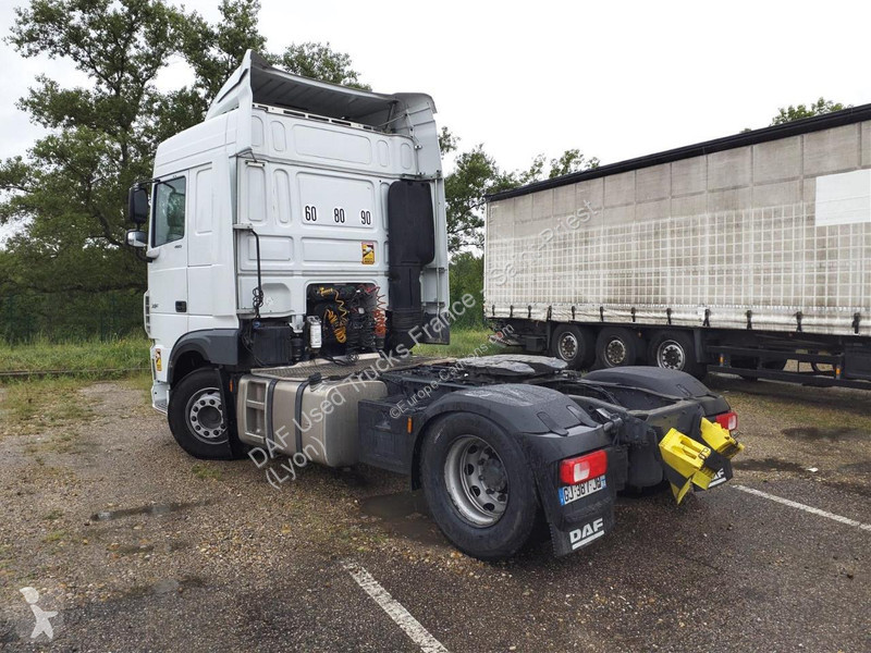 جرار DAF XF  FT 4X2