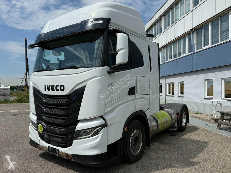 جرار Iveco 460 LNG 4X2 + INTARDER - ALCOA