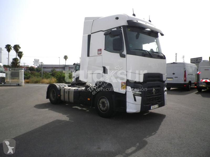 جرار Renault  T520 HIGH SLEEPER CAB EVO