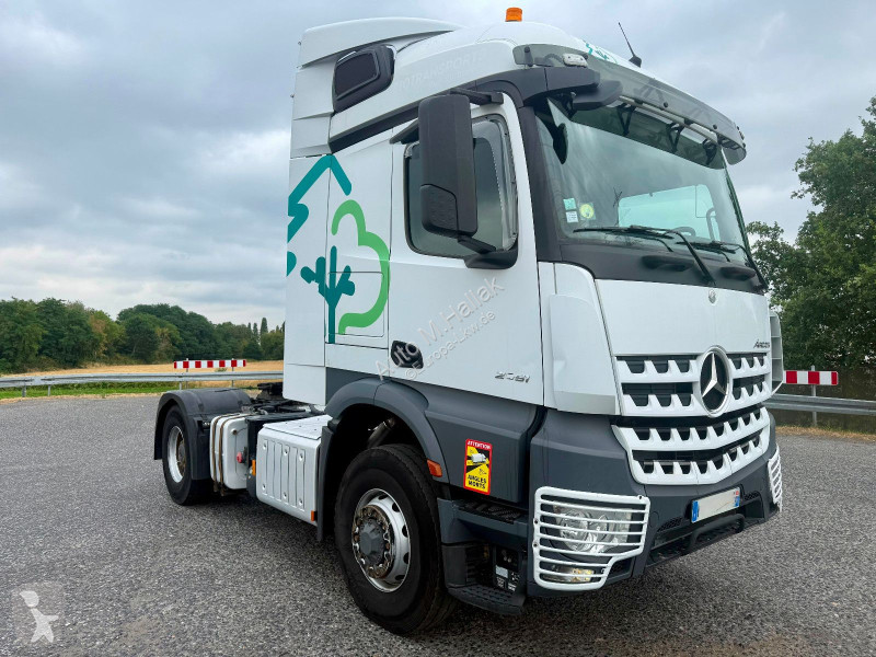 جرار Mercedes 2051 HAD 4x4 Retarder / NEW ENGINE