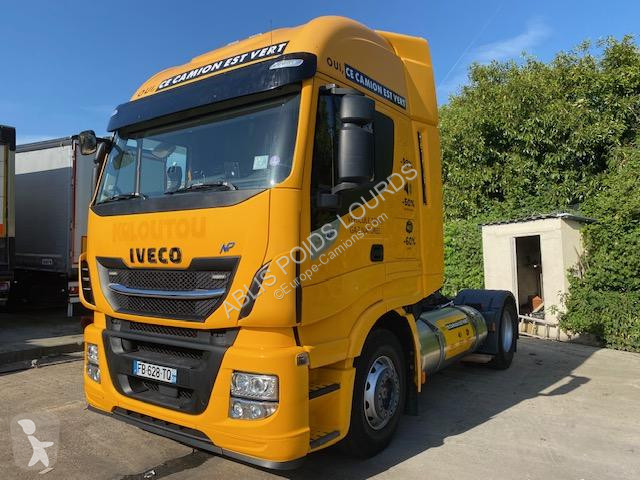 Tracteur Iveco 460