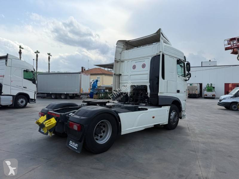 Tracteur DAF