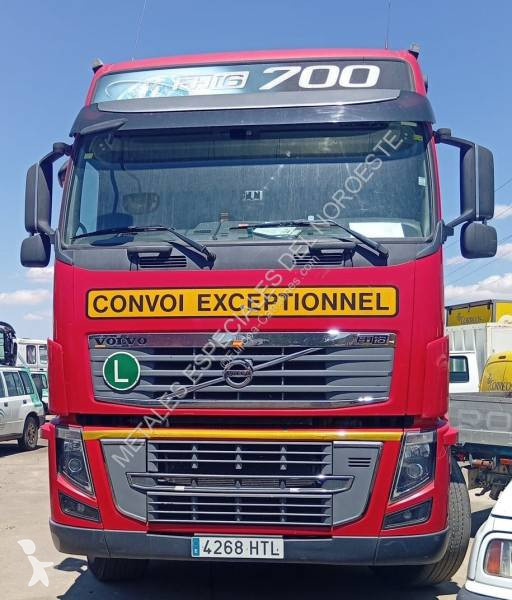 جرار Volvo