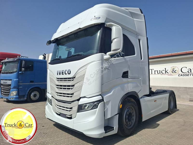 جرار Iveco