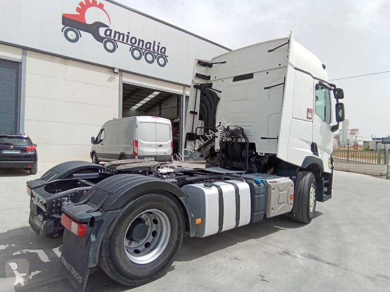 جرار Renault
