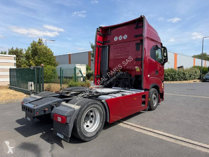 Iveco  tractor unit