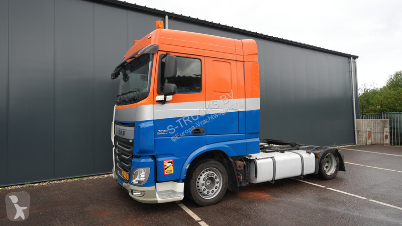 Tracteur DAF 440 mega tractor unit