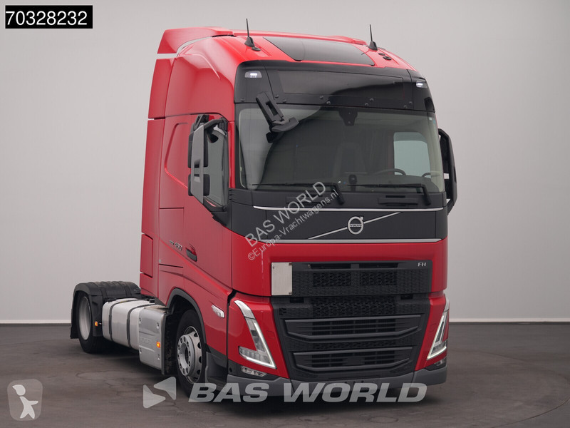 Trekker Volvo FH 460 4X2 Mega XL 2x Tanks Navi ACC