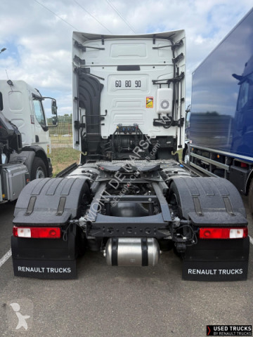 Tracteur Renault T-High
