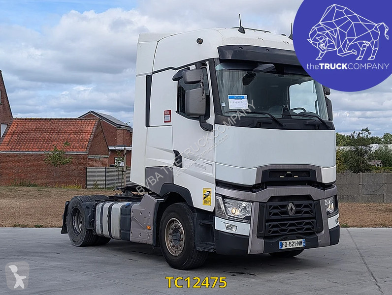 جرار Renault T 520