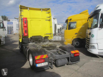 جرار DAF 480 XFn FT LOW DECK 4X2