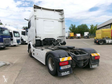 جرار DAF 480 XG FT 4X2
