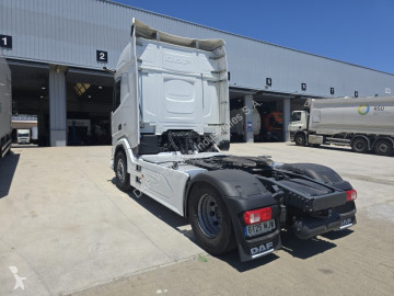 جرار DAF 480 XFn FT 4X2