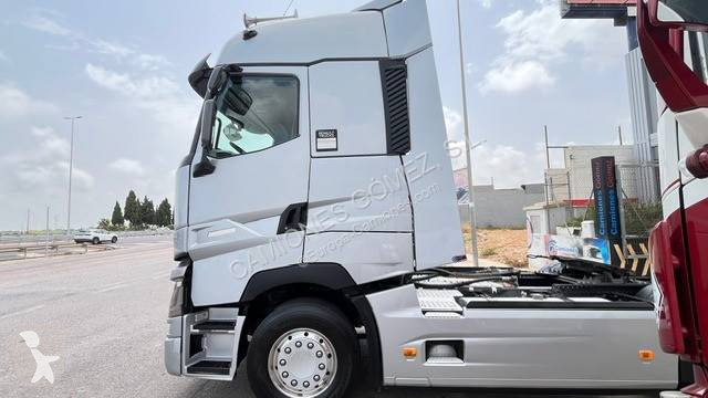 جرار Renault