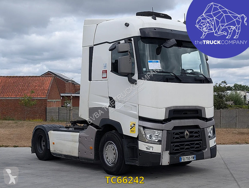 جرار Renault T 520