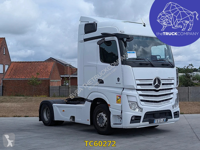 Tracteur Mercedes 1845