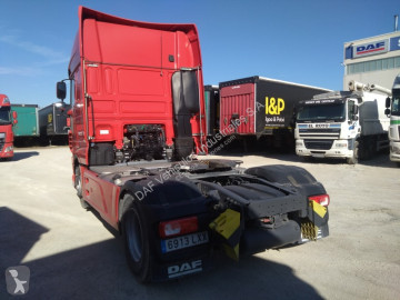 جرار DAF 480 XF FT 4X2