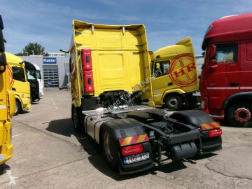 جرار DAF 480 XFn FT LOW DECK 4X2