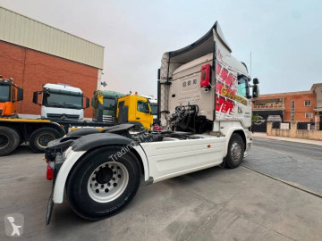جرار Scania