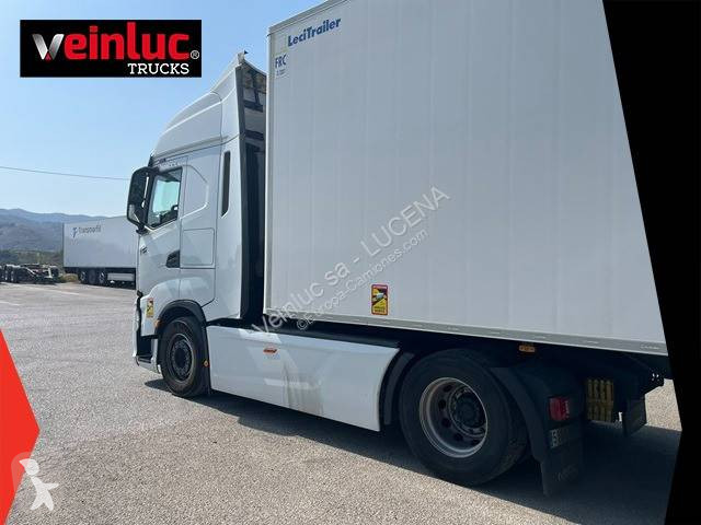 جرار Iveco
