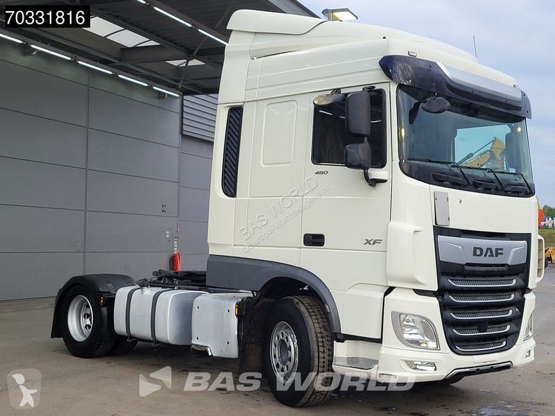 Trekker DAF XF  4X2 SC 2x Tanks ACC